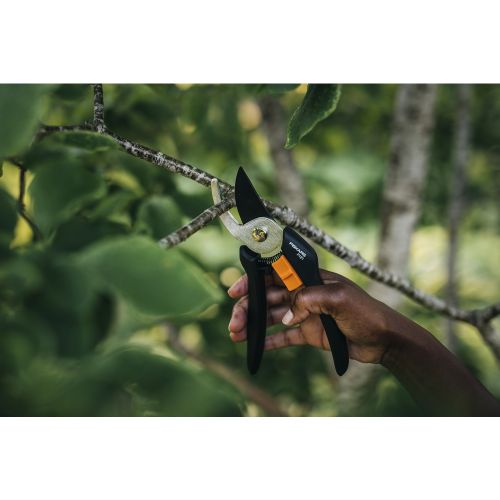 Площинний секатор Fiskars Solid™ P121 (1057160)